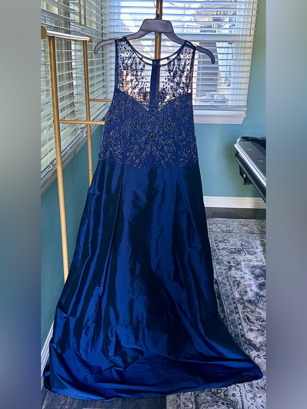 $169 retail Beaded Navy Gown with Illusion Neckline NWT Size 16